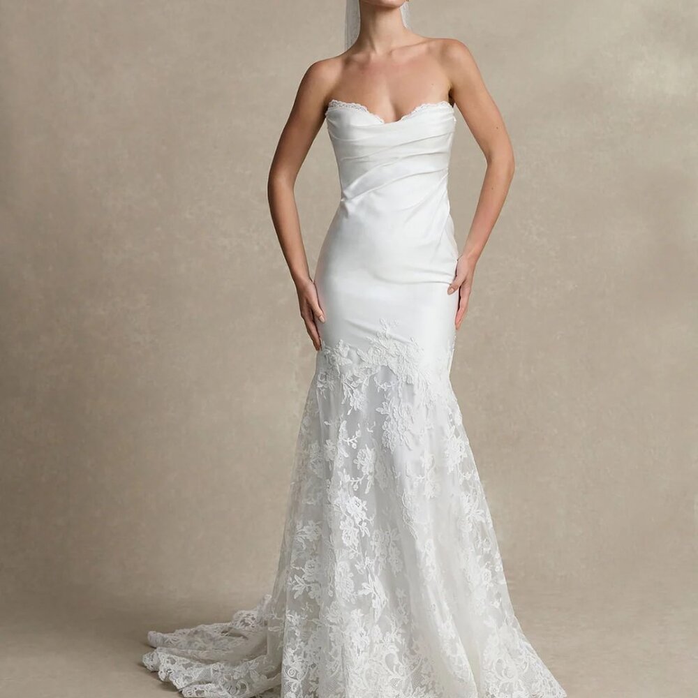 La Premiere ‘Bentley’ Wedding Dress